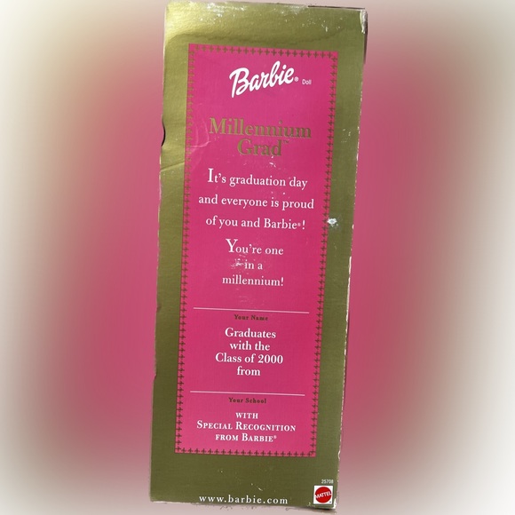 Barbie Millennium Grad - Picture 3 of 5